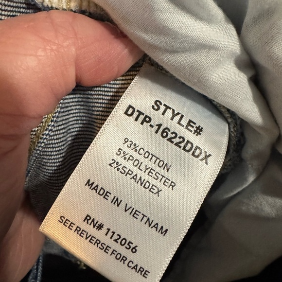 Zenana Button Fly Dark Wash Raw Hem Skinny Jeans – Size 36 NWT - Picture 4 of 6